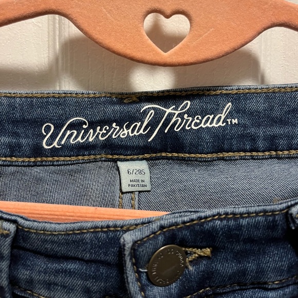 Universal Thread Skinny Jeans Size 6 - Picture 2 of 4